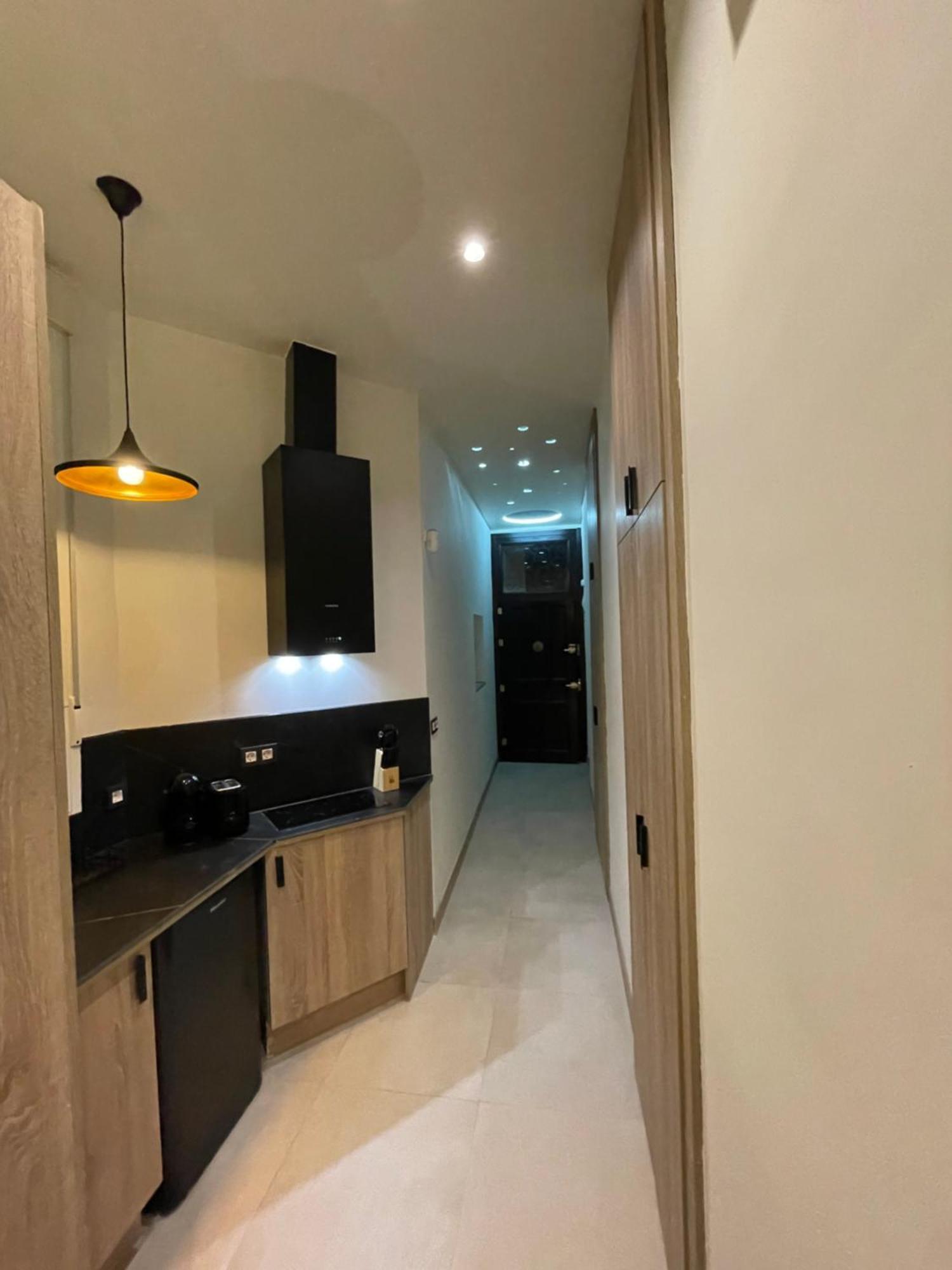 Apartamento Moderno En Edificio Historico Мадрид Екстериор снимка