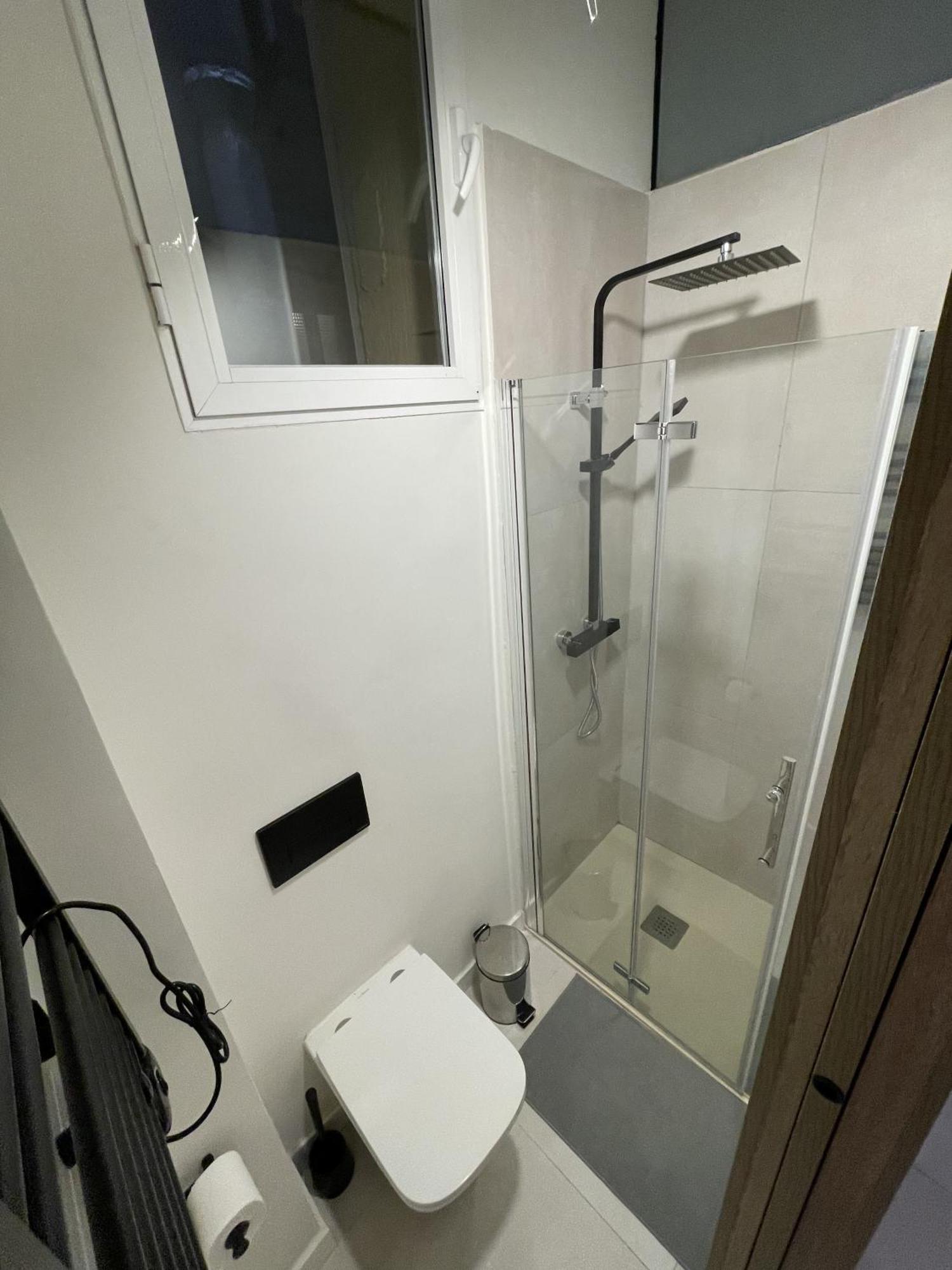 Apartamento Moderno En Edificio Historico Мадрид Екстериор снимка