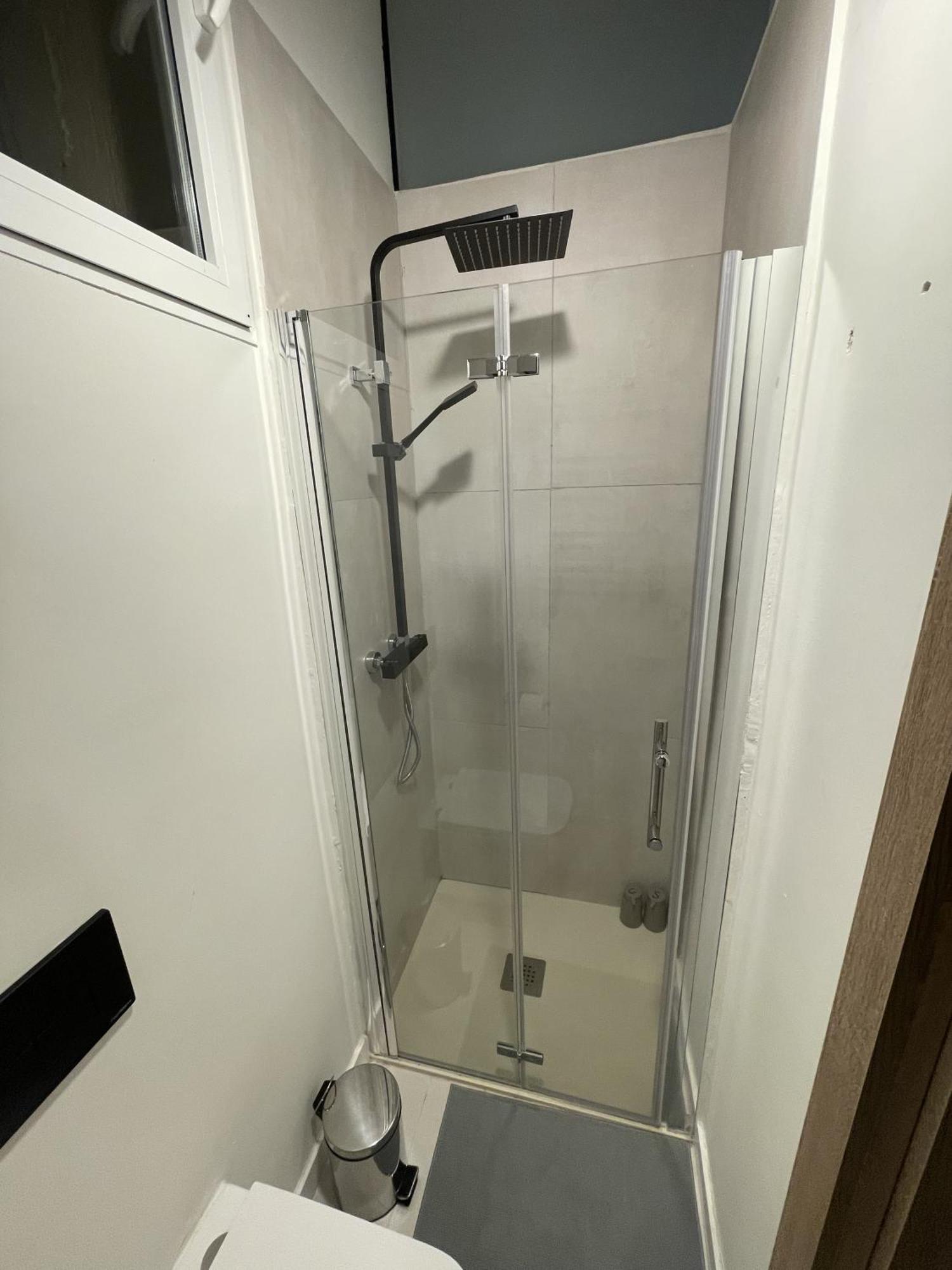 Apartamento Moderno En Edificio Historico Мадрид Екстериор снимка